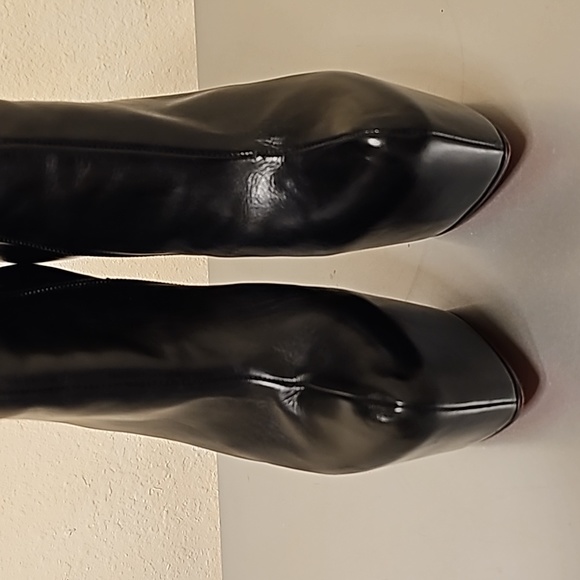 Christian Louboutin Booties - Picture 6 of 17
